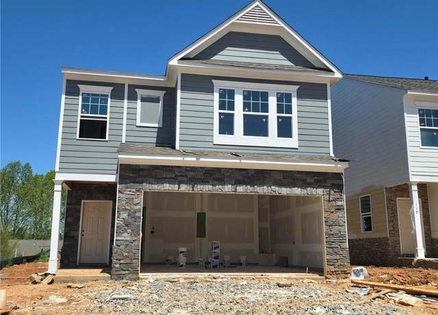 Property at 109 Shelter Ln E, Dawsonville, GA 30534, 4 beds, 2.5 baths