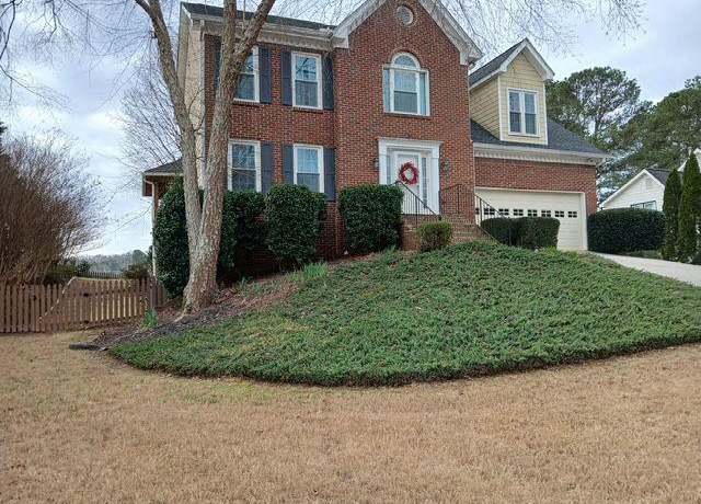 Property at 230 Channings Lake Dr, Lawrenceville, GA 30043, 4 beds, 2.5 baths