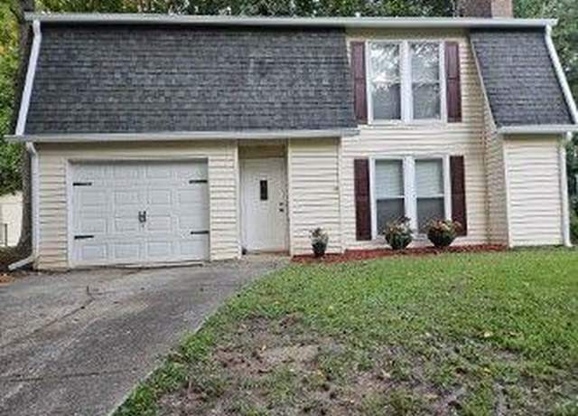 Property at 2408 Red Fox Run NW, Acworth, GA 30101, 3 beds, 2 baths