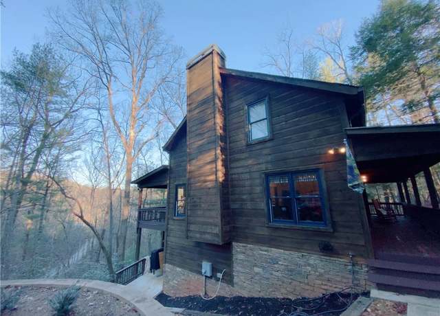 Property at 310 Highland Trl, Cleveland, GA 30528, 4 beds, 3.5 baths