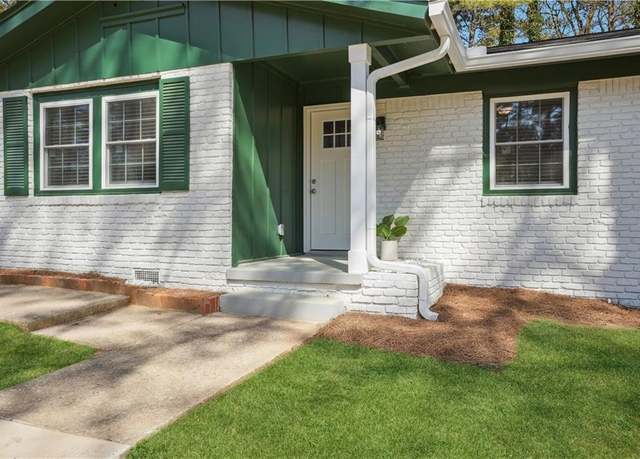 Property at 3970 Scott Dr, Forest Park, GA 30297, 5 beds, 2 baths
