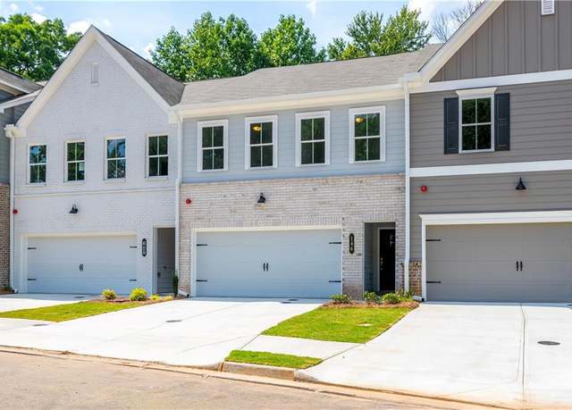 Property at 166 Bluffington Way, Marietta, GA 30066, 3 beds, 2.5 baths