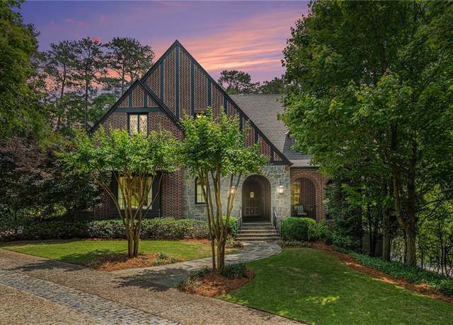 Property at 927 Berkshire Rd NE, Atlanta, GA 30324, 5 beds, 6 baths