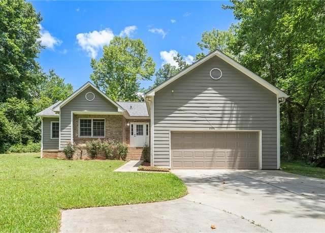 Property at 2904 Pleasant Ridge Dr, Decatur, GA 30034, 3 beds, 2 baths
