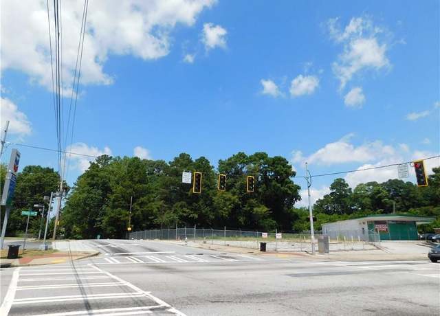 Property at 1780 Delowe Dr, Atlanta, GA 30311