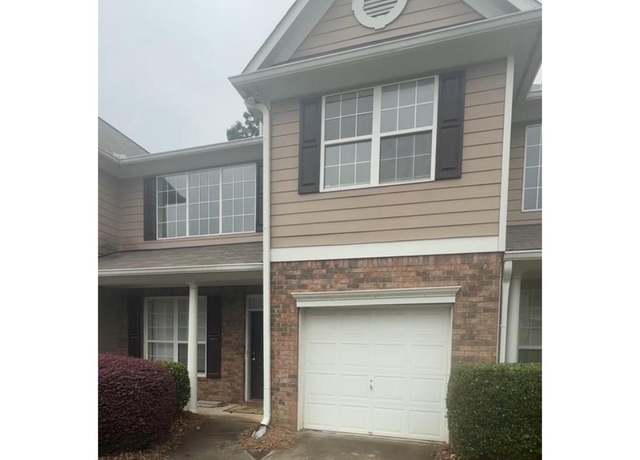 Property at 113 Oak Green Dr, Lawrenceville, GA 30044, 4 beds, 3 baths