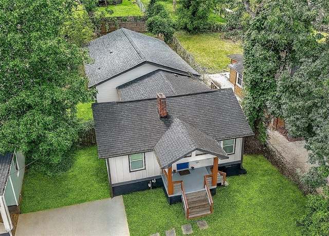 Property at 883 Gaston St SW, Atlanta, GA 30310, 5 beds, 4 baths