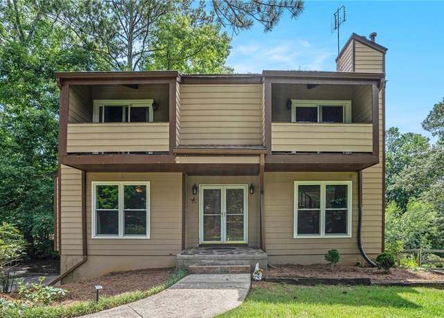 Property at 3611 Winfair Pl, Marietta, GA 30062, 4 beds, 2 baths