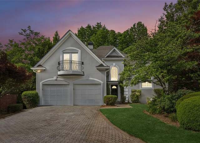 Property at 4217 Wieuca Overlook NE, Atlanta, GA 30342, 5 beds, 5.5 baths