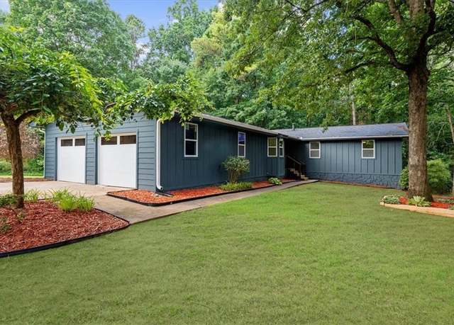 Property at 30 Roseberry Dr, Stockbridge, GA 30281, 4 beds, 3 baths