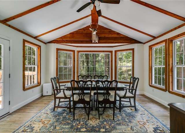 Property at 359 Johnstons Dr, Dallas, GA 30157, 3 beds, 2 baths