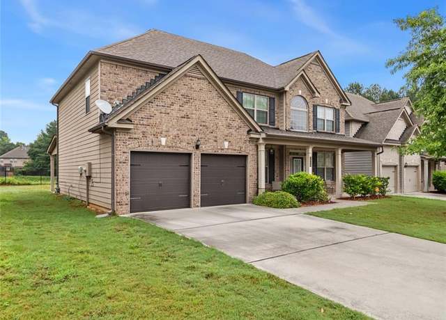Property at 3548 Woodshade Dr, Loganville, GA 30052, 4 beds, 3 baths
