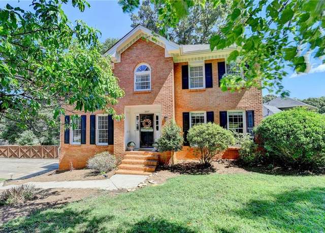 Property at 3405 Floral Ct, Suwanee, GA 30024, 4 beds, 2.5 baths