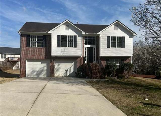Property at 8504 Browns Mill Trce, Lithonia, GA 30038, 5 beds, 3 baths