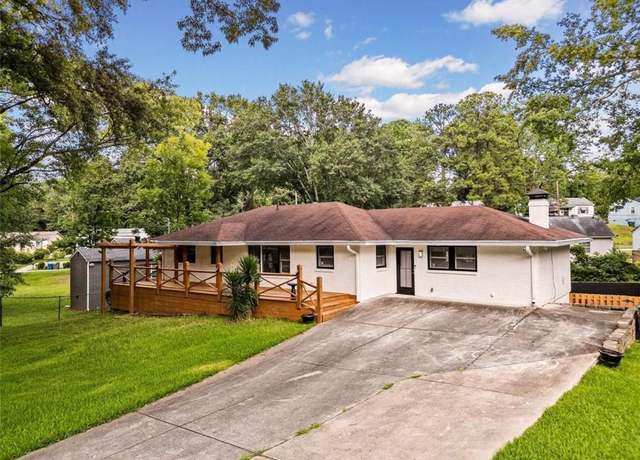 Property at 215 Collum St NW, Atlanta, GA 30314, 4 beds, 3 baths