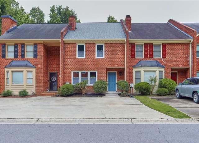 Property at 3144 Corner Oak Dr, Norcross, GA 30071, 3 beds, 2.5 baths