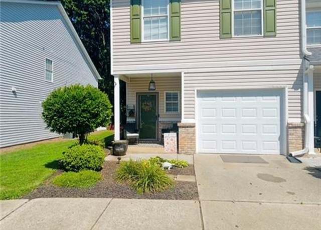 Property at 4863 Beacon Ridge Ln, Flowery Branch, GA 30542, 3 beds, 2.5 baths