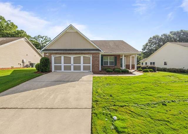 Property at 729 Stone Creek Dr, Monroe, GA 30655, 3 beds, 2 baths