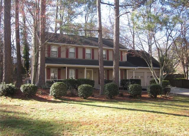 Property at 9165 Eves Cir, Roswell, GA 30076, 3 beds, 3.5 baths