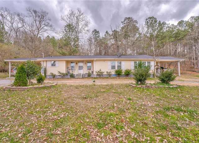 Property at 424 Wayside Rd NE, Rome, GA 30161, 4 beds, 1.5 baths