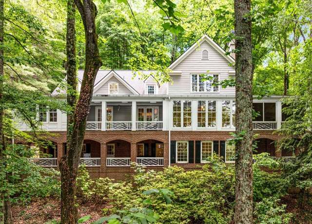 Property at 130 River Lndg NE, Sandy Springs, GA 30350, 5 beds, 5 baths