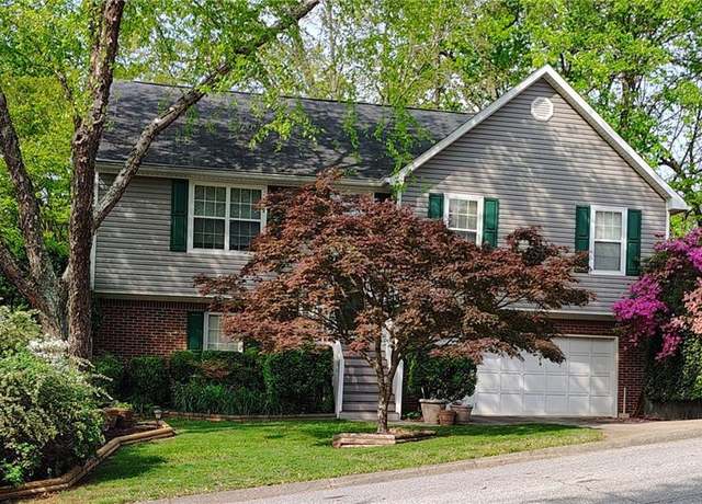 Property at 4348 Richmond Pl NW, Acworth, GA 30101, 4 beds, 3 baths