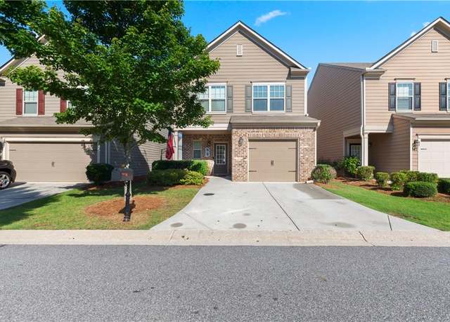 Property at 157 Highland Pointe Cir E, Dawsonville, GA 30534, 3 beds, 2.5 baths