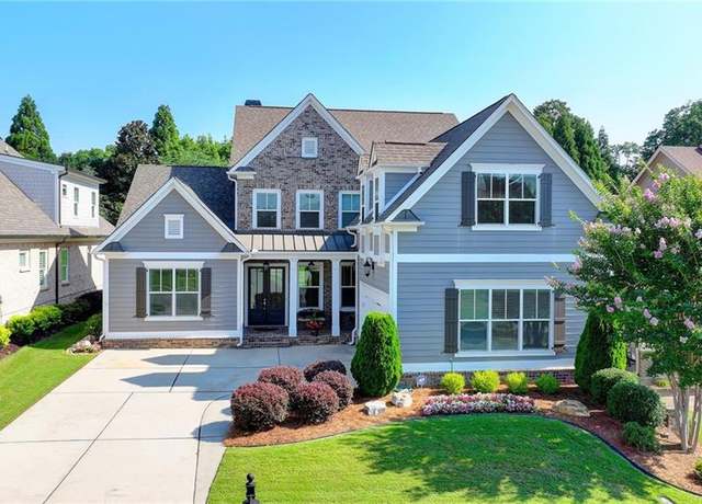 Property at 5741 Autumn Flame Dr, Braselton, GA 30517, 4 beds, 3.5 baths