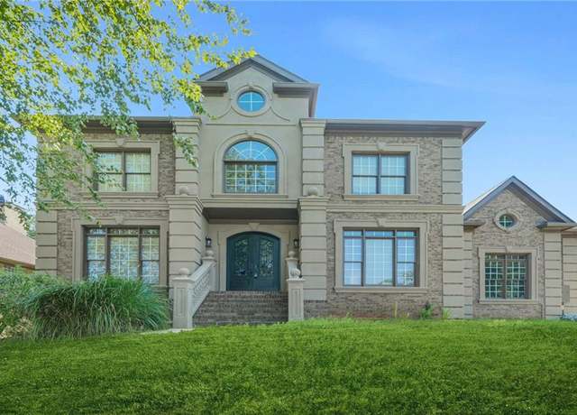 Property at 4520 Mossey Dr, Lithonia, GA 30038, 6 beds, 5.5 baths