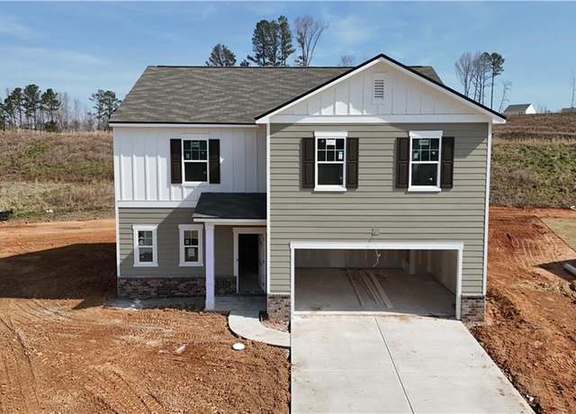 Property at 77 Gillis Ln, Bethlehem, GA 30620, 4 beds, 2.5 baths