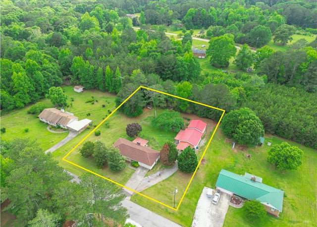 Property at 95 Stephens Dr, Covington, GA 30016, 3 beds, 2 baths