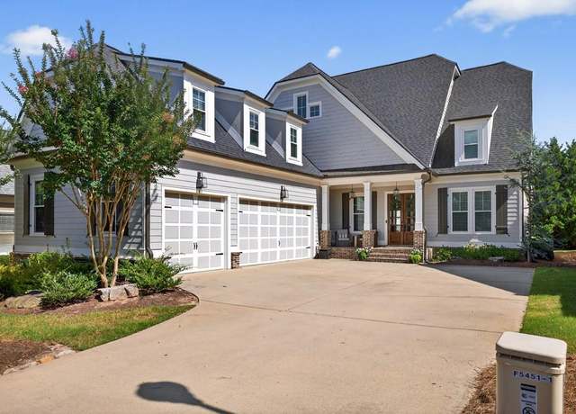 Property at 5461 Autumn Flame Dr, Braselton, GA 30517, 6 beds, 5.5 baths
