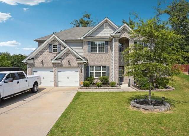 Property at 3796 Village Crossing Ln, Ellenwood, GA 30294, 5 beds, 4 baths