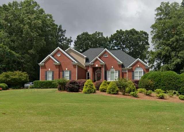 Property at 122 Sunningdale Dr, Winder, GA 30680, 5 beds, 3.5 baths