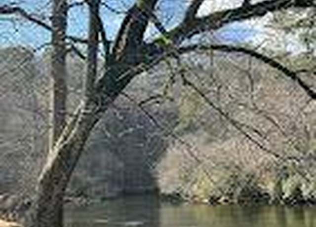 Property at 181 Poolside Ct, Ellijay, GA 30540