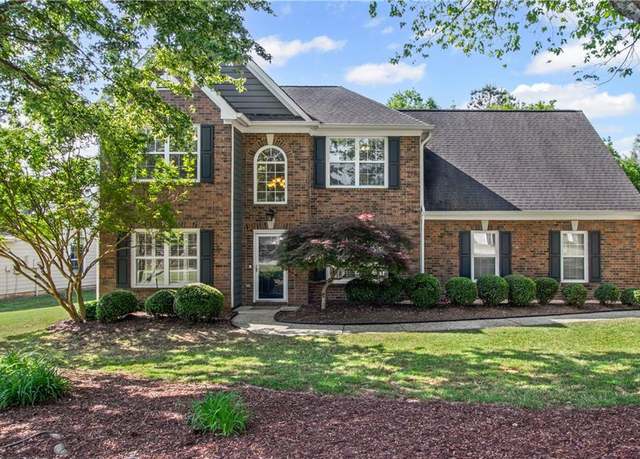 Property at 1625 Overland Xing, Alpharetta, GA 30004, 3 beds, 2.5 baths