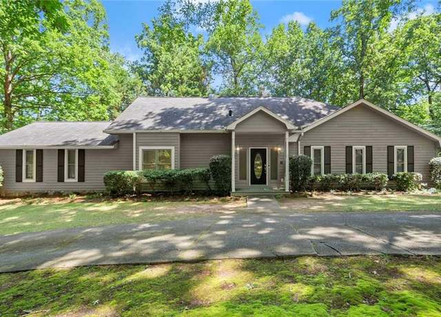 Property at 1865 Ledieu Rd, Roswell, GA 30075, 4 beds, 3.5 baths
