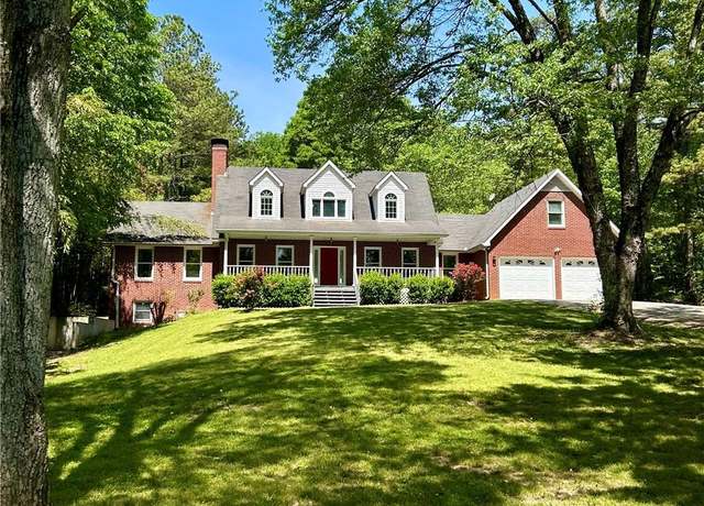 Property at 999 Grassdale Rd, Cartersville, GA 30121, 3 beds, 2.5 baths