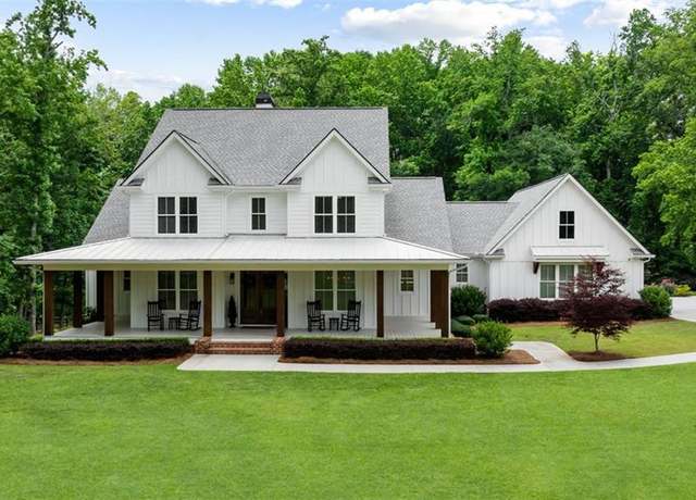 Property at 2101 Thomas Rd, Canton, GA 30115, 5 beds, 5.5 baths
