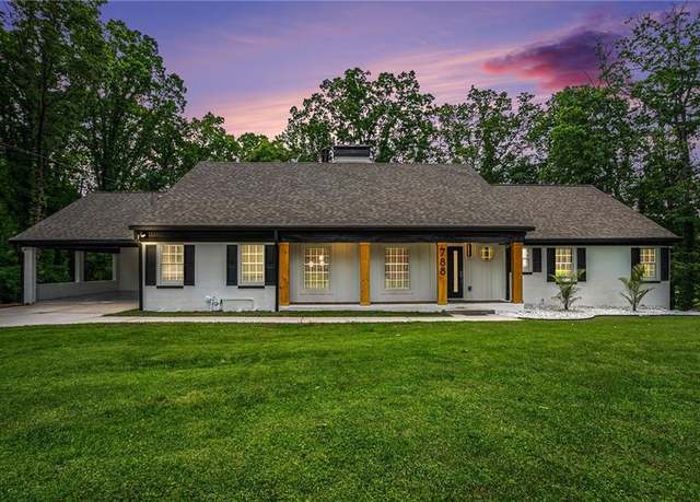 Property at 788 Sherwood Rd, Gainesville, GA 30501, 5 beds, 5 baths