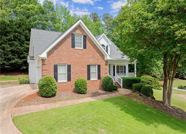 Property at 3040 Larkspur Ct, Cumming, GA 30041, 4 beds, 3.5 baths