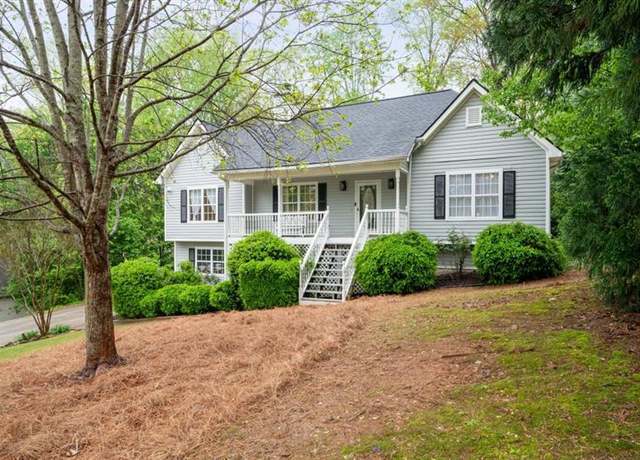 Property at 350 Spring View Ct, Dallas, GA 30157, 4 beds, 3 baths