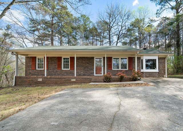 Property at 1025 Pace Rd, Hiram, GA 30141, 2 beds, 2 baths