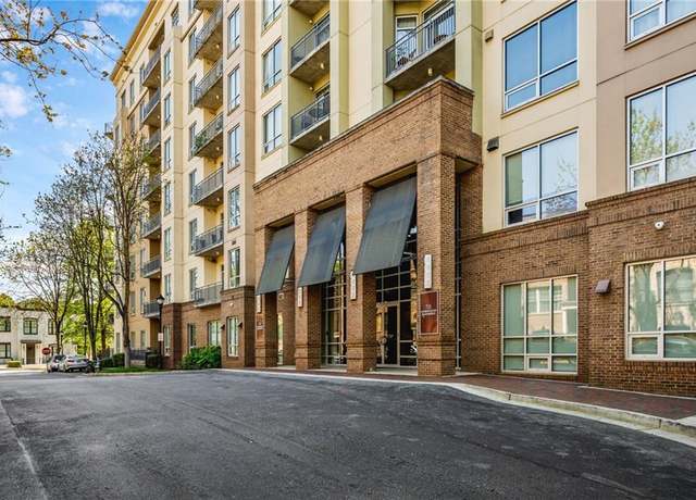 Property at 711 Cosmopolitan Dr NE #213, Atlanta, GA 30324, 2 beds, 2 baths