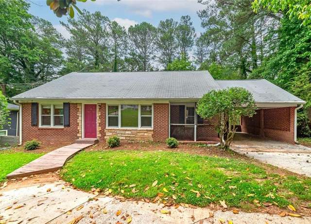 Property at 3080 Lynhurst Cir, Atlanta, GA 30311, 3 beds, 2 baths