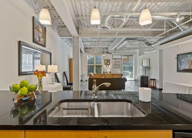 Property at 5200 Peachtree Rd #3116, Chamblee, GA 30341, 2 beds, 2 baths