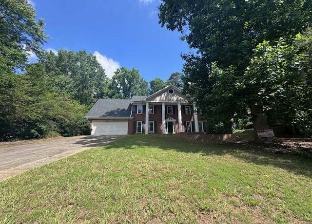Property at 2000 Brickton Sta, Buford, GA 30518, 5 beds, 3 baths