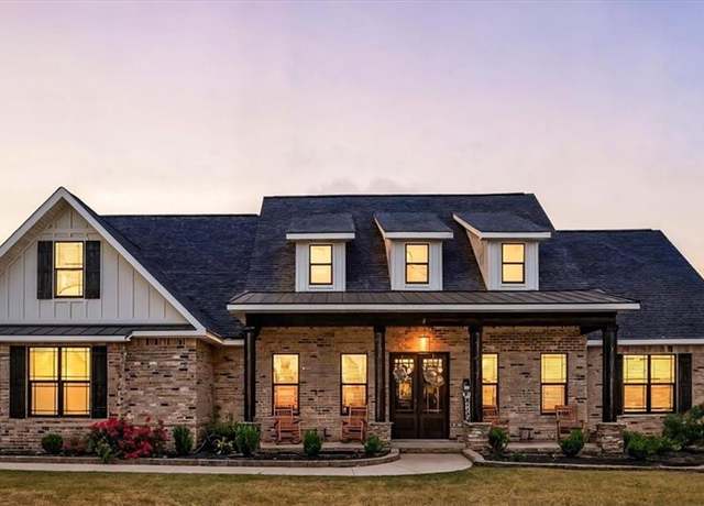 Property at 160 Talton Rd, Kathleen, GA 31047, 5 beds, 3.5 baths
