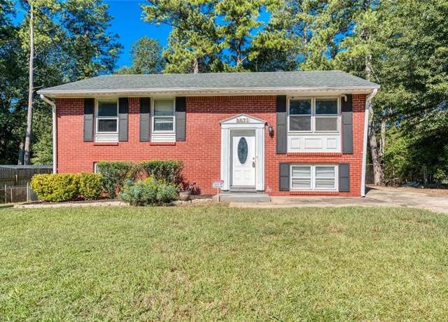 Property at 6671 Pelica Ct, Riverdale, GA 30274, 4 beds, 2 baths