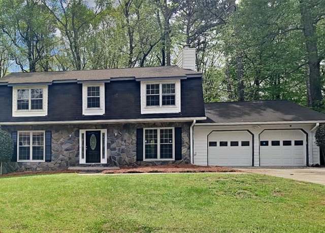 Property at 6413 Swift Creek Dr, Lithonia, GA 30058, 4 beds, 2.5 baths